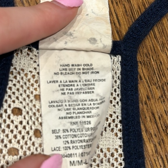 Lucky Brand Women’s Romper Blue and White Size M/L - Picture 3 of 4